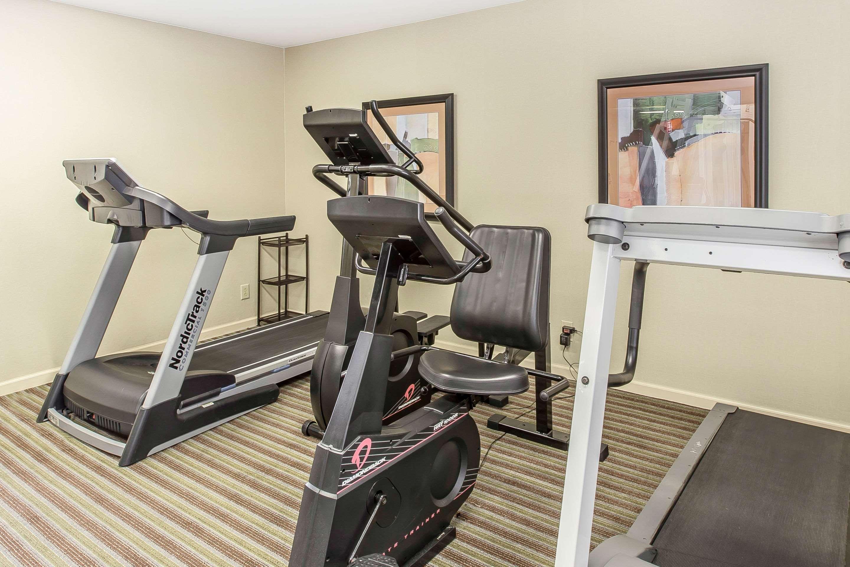 Inn Quality Near Cumberland Mountain State Park Crossville