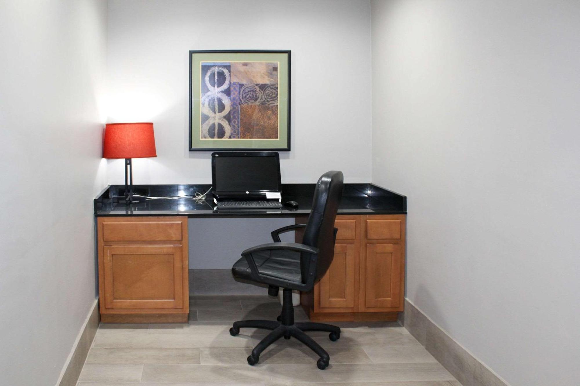 Quality Near Cumberland Mountain State Park Inn
