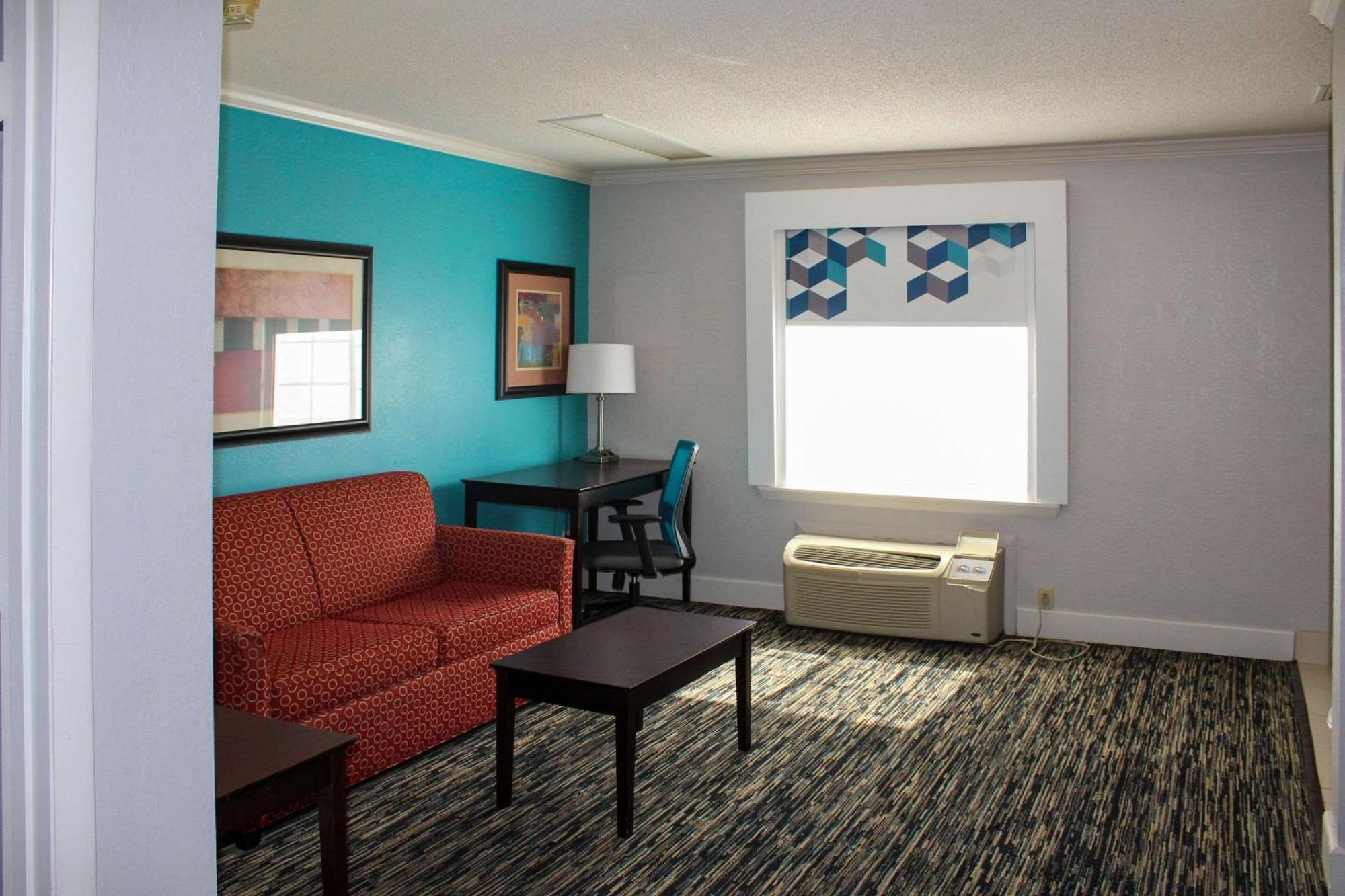 Quality Near Cumberland Mountain State Park Inn Crossville